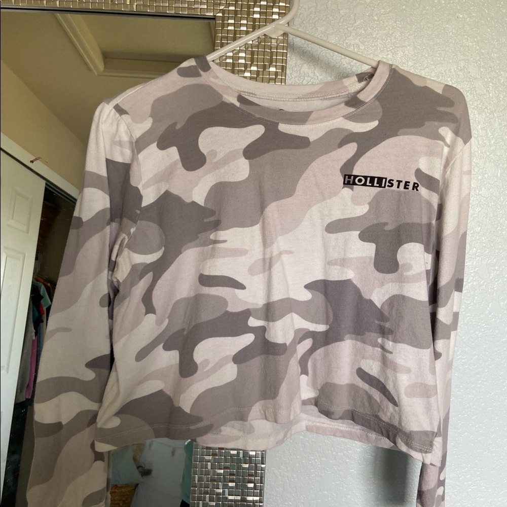 hollister crop top